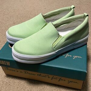 DREW Women’s Canvas Slip-on Shoes Size 10.5 Lime